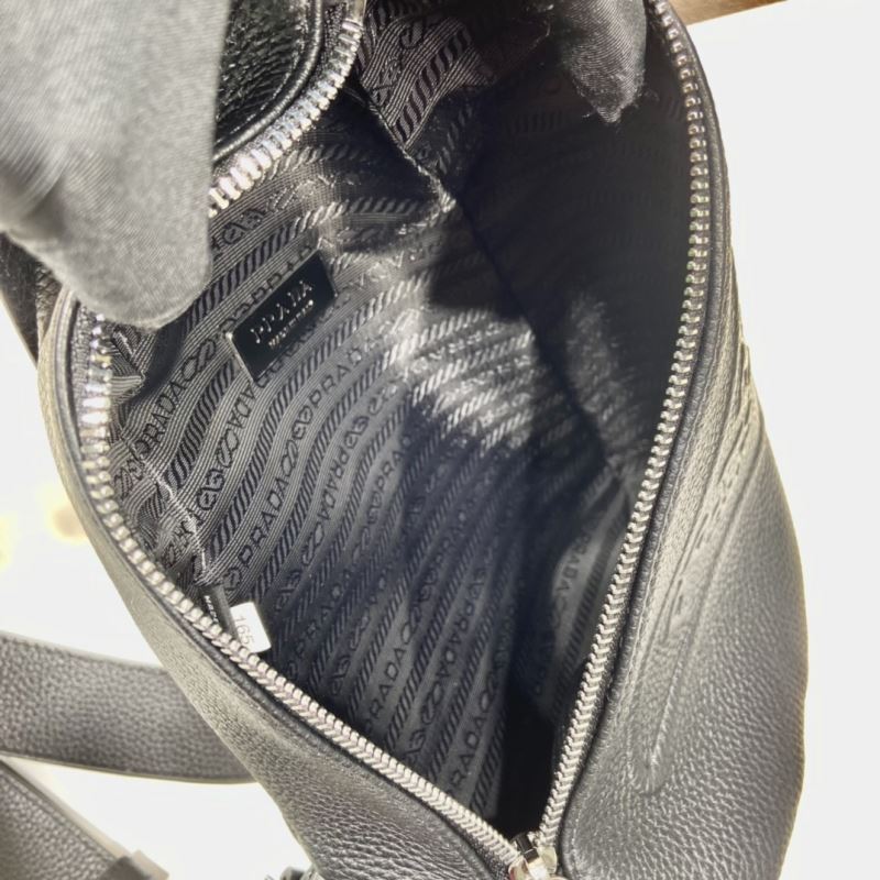 Pra*a waist chest packs